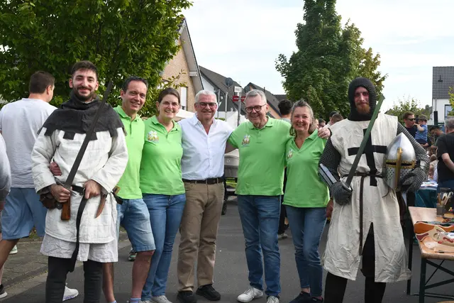 Gut gerüstet für 850 Jahre Geildorf: (v.l.) Michael Segschneider, Britta Köllejan, Bürgermeister Dr. Marc Prokop, Manfed Bengsch, Iris Immeler. | Foto: Foto Brodüffel
