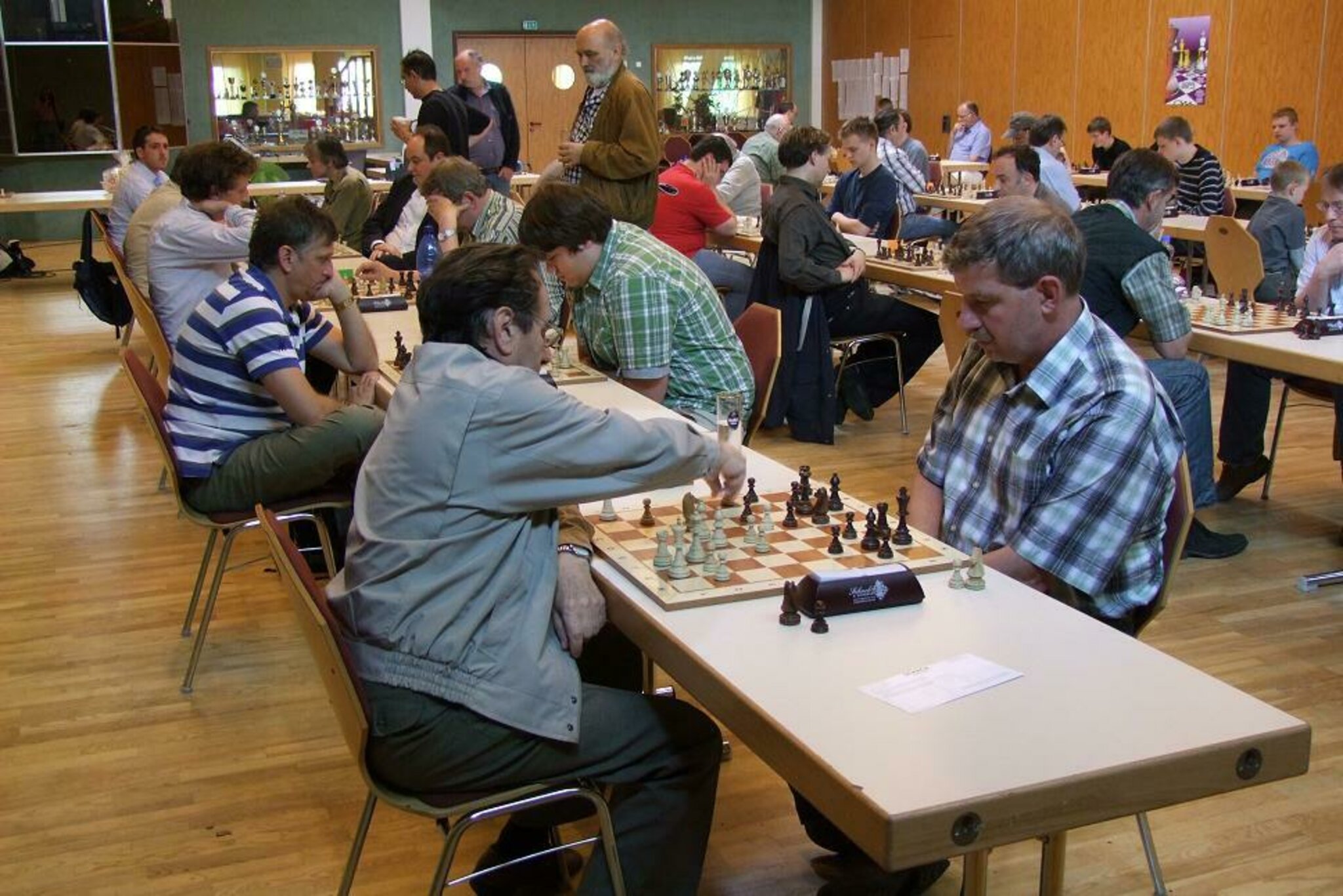 100-jähriges Bestehen: Brühler Schachklub holt Jubiläumsturnier nach ...