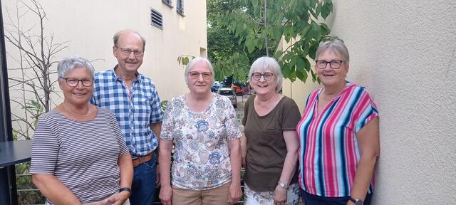 Brigitte Müller, Roger Schulze, Hedwig Hilgers, Karin de Vries und Hildegard Abels (v. li.) bilden den Vorstand. | Foto: Hospiz Kerpen