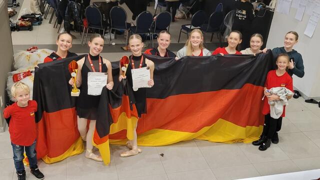 Großartige Leistungen zeigten die Tänzerinnen aus Lohmar bei den deutschen Meisterschaften in Leuna-Spergau und den Weltmeisterschaften in Belgien. | Foto: Ballettschule