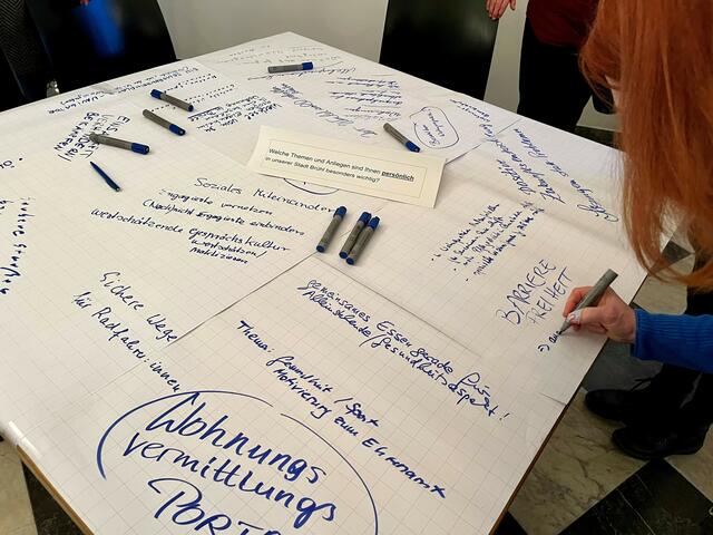 In Brühl soll ein Beirat für ältere Menschen gegründet werden und nach der Auftaktveranstaltung mit einem regen Austausch sind nun alle Interessierten am 20. März zum ersten Workshop eingeladen. | Foto: Stadt Brühl