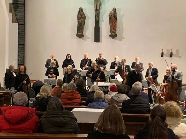 Die erfahrenen Musikerinnen und Musiker legen ihr Hauptaugenmerk auf die klassische Musik. 		 | Foto: Bild: Michael Schumacher