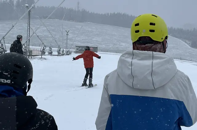 Das Gleichgewicht halten - mit etwas Übung geht das. | Foto: Peters