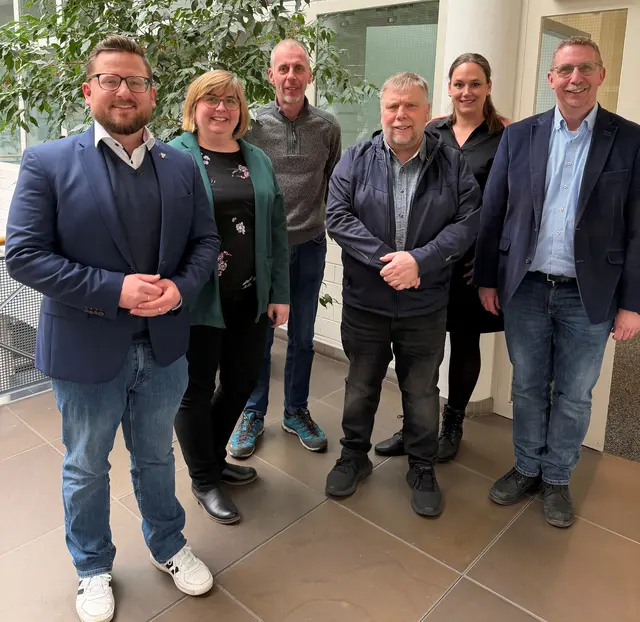 Bürgermeister Lukas Miebach, Katrin Hinz, Andreas Kiel, Friedhelm 
Miebach, Melanie Baltes-Gerlach, Guido Lemmer(v.l.). | Foto: © Gemeinde Engelskirchen/L. Miebach