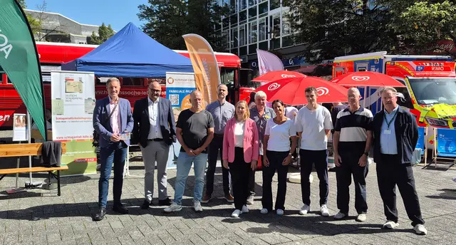 Gemeinsam gegen den Schlaganfall - die Initiative klärt auf.  | Foto: Klinikum Oberberg