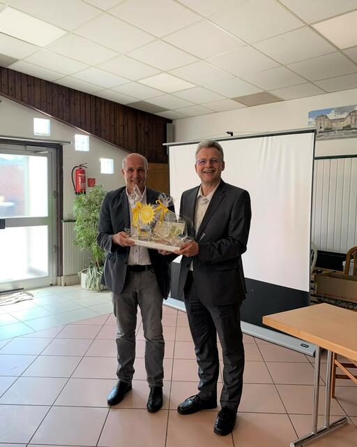 Der Fachbereich Zentrale Dienste der Stadt Brühl ist unter neuer Leitung - Alois Rampe wurde in den Ruhestand verabschiedet. | Foto: Stadt Brühl