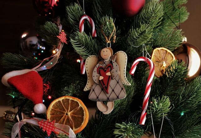 Eine Reihe von Ausstellern mit weihnachtlichen Deko- und Geschenkartikeln, Lifestyle sowie das Bühnenprogramm sollen für vorweihnachtliche Stimmung sorgen. | Foto: Pixabay