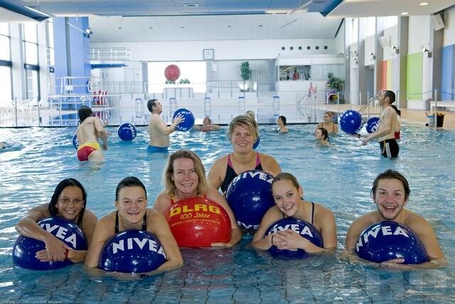 Je mehr pädagogische Fachkräfte aus- und fortgebildet werden, desto mehr Kinder können einen effektiven Schwimmunterricht bekommen. | Foto: DLRG