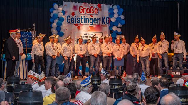 Der Elferrat der Großen Geistinger KG bei der Eröffnung des Rednerfrühschoppens. | Foto: Heimermann