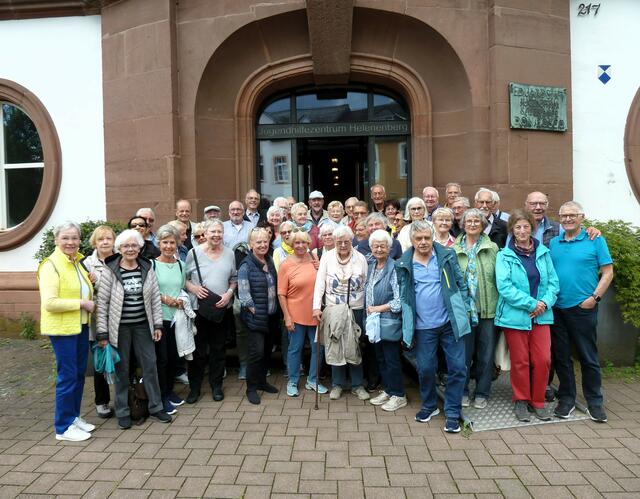 Wieder mal auf Tour: Die Senioren des Brühler Ski-Clubs waren in Saarburg. | Foto: Brühler Ski-Club