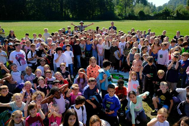 Am großen Dschungelfest des Projekts „KennenLernenUmwelt“ nahmen zehn Schulklassen teil. | Foto: KennenLernenUmwelt