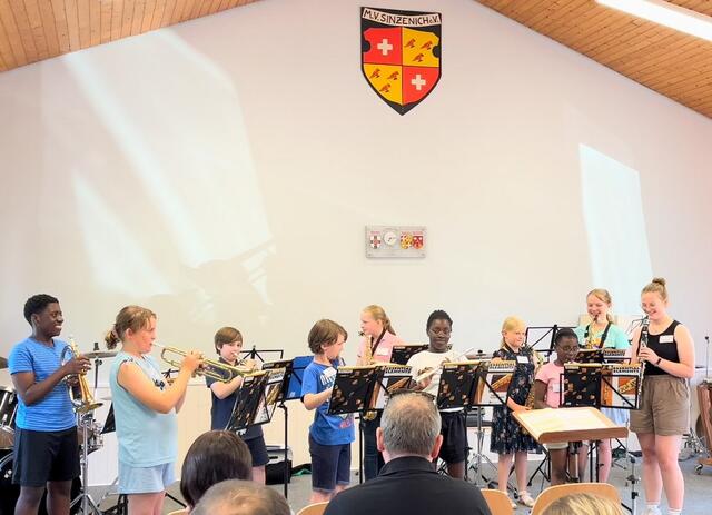 Der Musikverein Sinzenich lädt junge Leute aus dem Kreis Euskirchen ein, ab 14. Februar gemeinsam zu musizieren.  | Foto: Julia Cosman/Musikverein Sinzenich/pp/Agentur ProfiPress