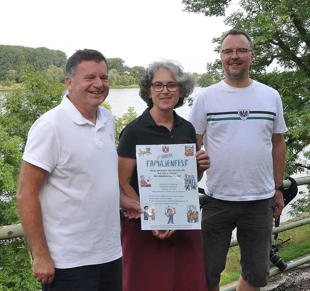 Bernd Marx, Christian Neuhaus und Ruth Müller habern das Programm vorgestellt.  | Foto: fes