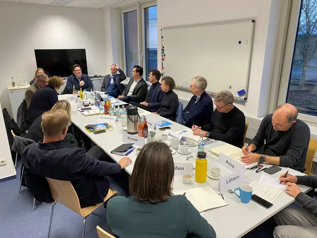 Erste Sitzung des Ebntwicklungsbeirates.  | Foto: Presse GL