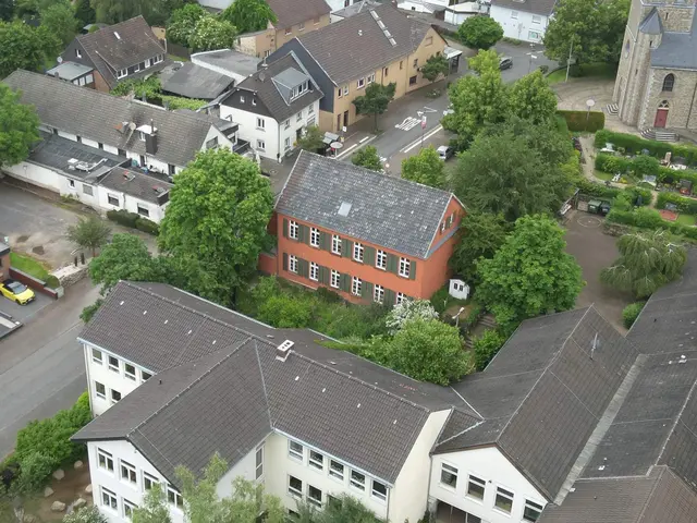 Ideen für die Alte Schule Birk werden gesucht.  | Foto: Stadt Lohmar