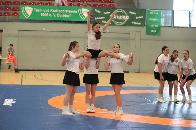 Einblick ins Cheerleading. | Foto: we
