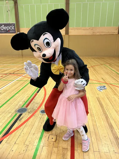 Beim Feriencamp der Sportschule Aslan stehen Spiel, Bewegung und gemeinsame Erlebnisse im Mittelpunkt. Das Angebot für Kinder findet Ende August zum zehnten Mal statt. | Foto: Faruk Yilmaz
