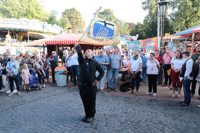 Die Kirmes in Duisdorf war wie immer gut besucht.  | Foto: we