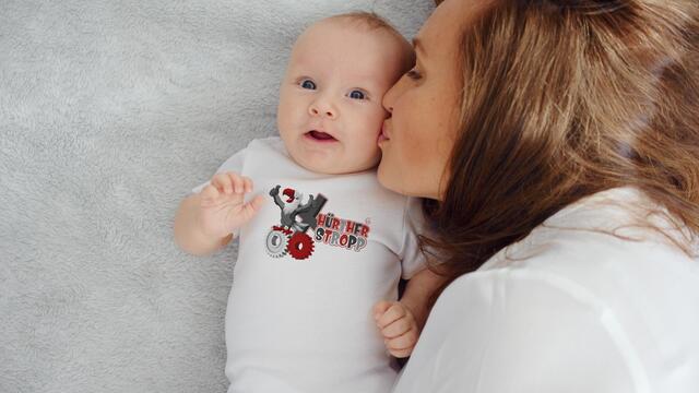 Ein „Hürther Stropp“ bekennt sich von Geburt an zu seiner Heimat Hürth.  | Foto: Stadt Hürth
