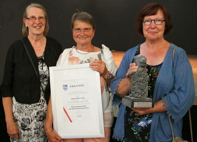 Das Leitungsteam der Tafel: Uschi Lunkenheimer, Jutta Kups und Bärbel Boxberg.  | Foto: Werner Boxberg