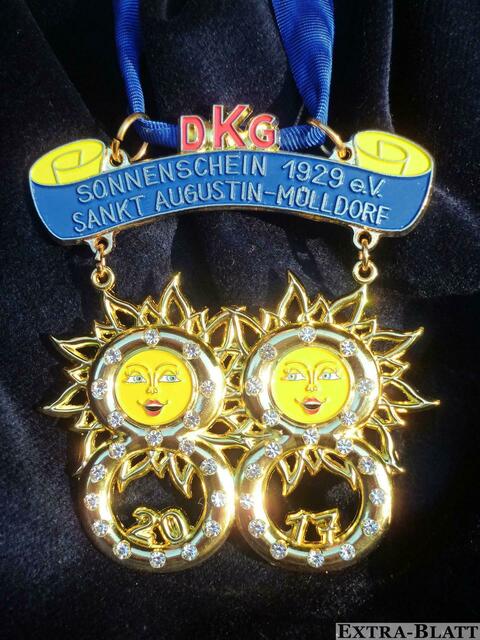 DKG "Sonnenschein" Mülldorf - Mit diesem prachtvollen Orden feiert die DKG "Sonnenschein" 1929 e.V. ihr 88-jähriges Bestehen. So lange lassen die Damen „et Sönnche“ schon über Mülldorf scheinen. | Foto: Repro Verlag