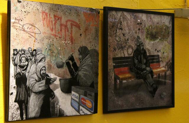 Die sozialkritischen Mixed-Media-Arbeiten von Peter Mück offenbaren zivilisatorische „Errungenschaften“ wie Profitgier, Konsumwahn und Extremismus. | Foto: ha