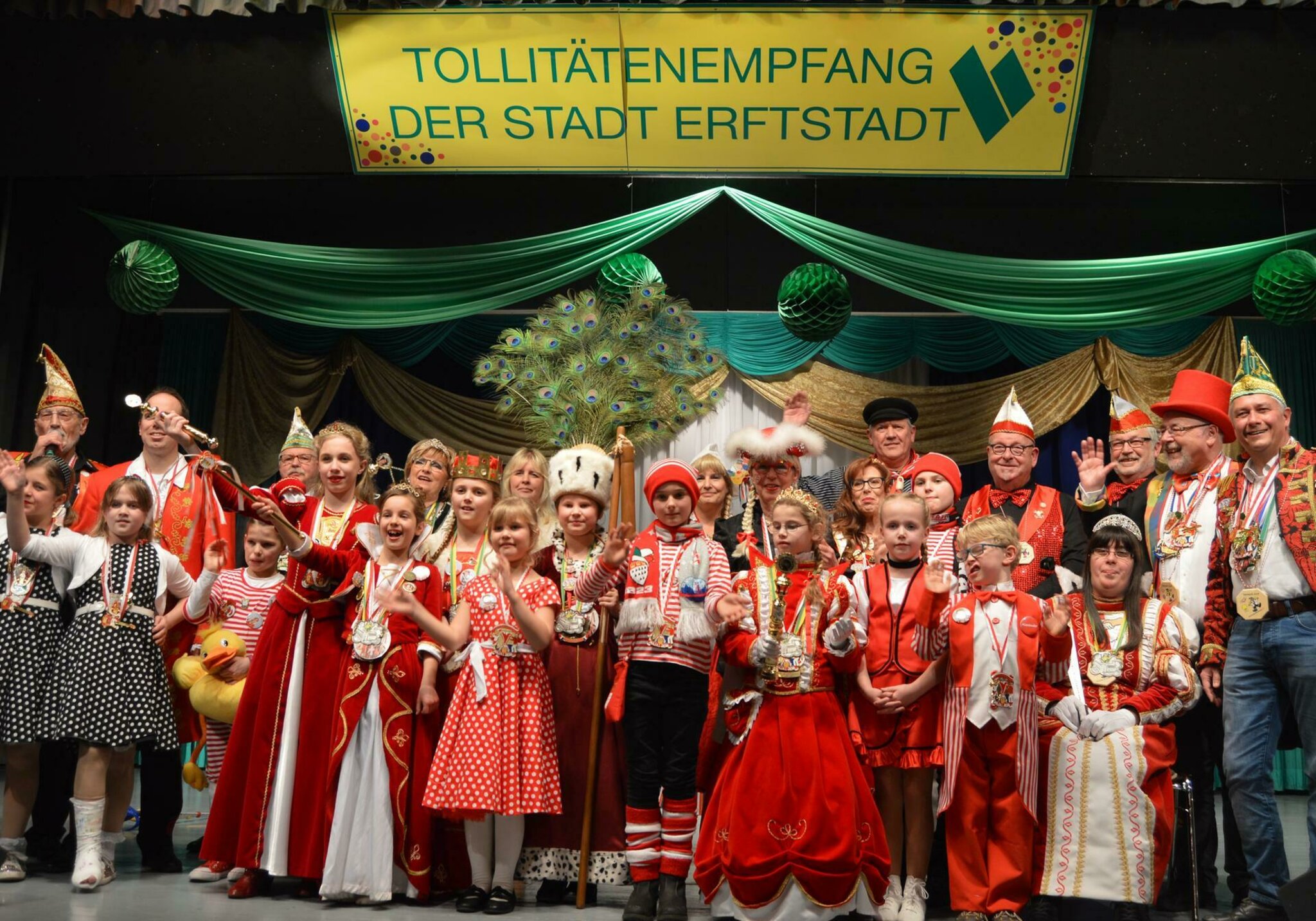 Stelldichein der Tollitäten: Karneval in Erftstadt ist weiblich - Erftstadt