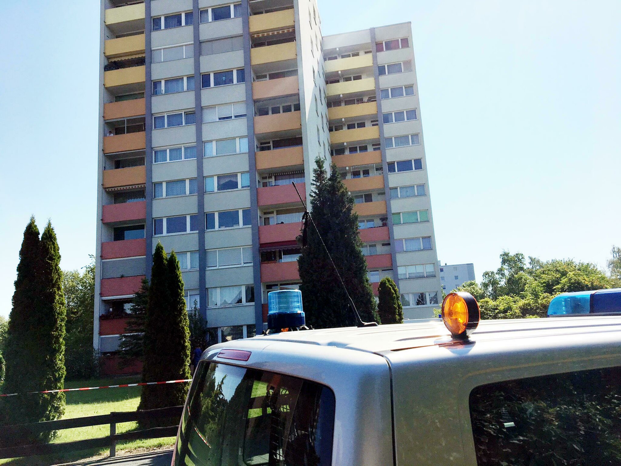 Mutter tötet Sohn Familiendrama in Bergheimer Hochhaus Bergheim
