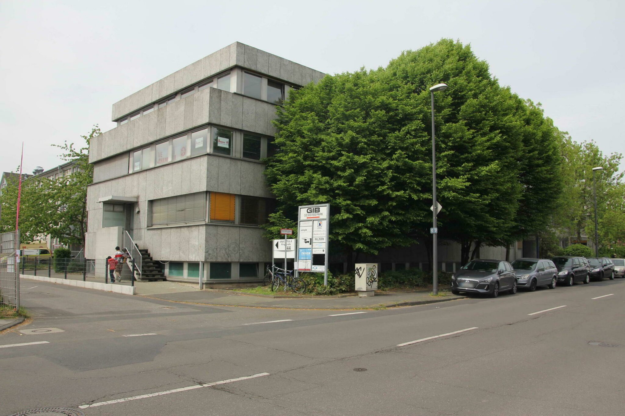 Wohnungen statt Gewerbe: Ehemaliges Volvo-Gelände soll bebaut werden ...