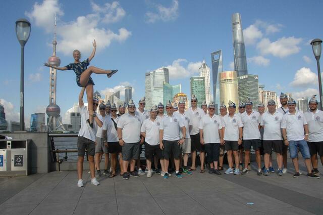Die Blauen Funken am Bund vor der Pudong Skyline inShanghai | Foto: Blaue Funken