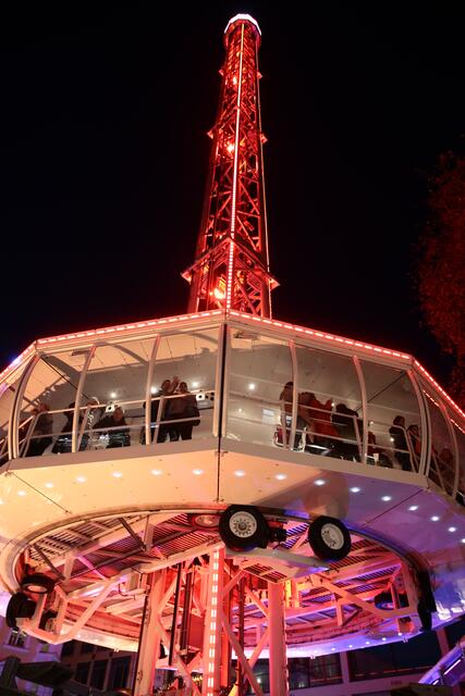 Hoch hinaus geht es mit dem City Skyliner. | Foto: we