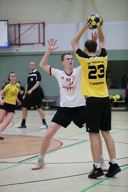 Ein Foto aus der Hinrunde von Thorben Hußmann gegen den Schweriner KC. | Foto: korfballfoto.de