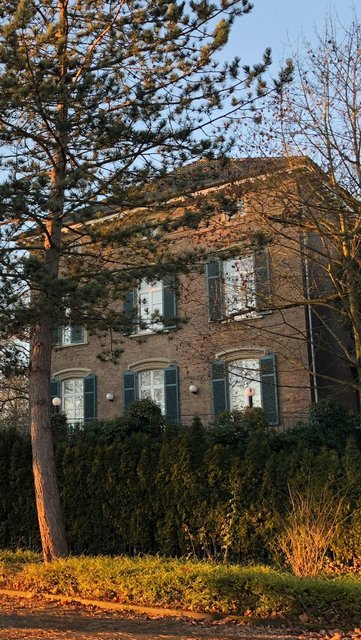 Ehemaliges Gebäude des Rigal'schen Schlosses; jetzt Teil der Botschaft der Volksrepublik China (Außenstelle Bonn) | Foto: privat