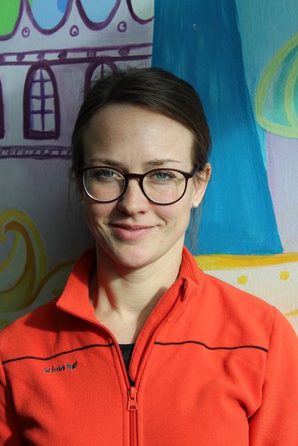 Übungsleiterin Pia Lorenz vom TSV Glessen macht Sport für Kinder von sechs bis zehn Jahren zum Abenteuer.