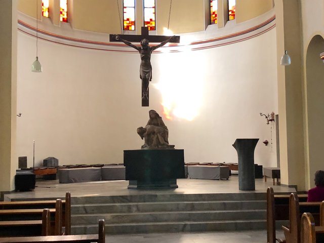 Verehrung der Pietà, Karfreitag 2019, Herz-Jesu-Kirche (Bad Godesberg, Villenviertel) | Foto: privat