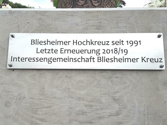 Das Hochkreuz hat bereits eine fast 30-jährige Geschichte, dank der Interessengemeinschaft. | Foto: Düster