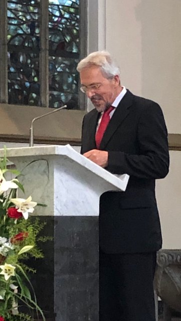 Moderiert die Ansprachen: Pfr. Walter Koll
 | Foto: privat