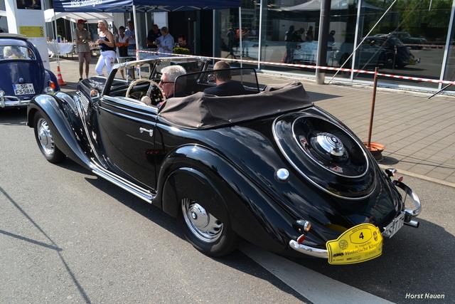 "BMW 327 Sport Cabrio", Baujahr 1938, 55 PS, 125 km/h; | Foto: Horst Nauen