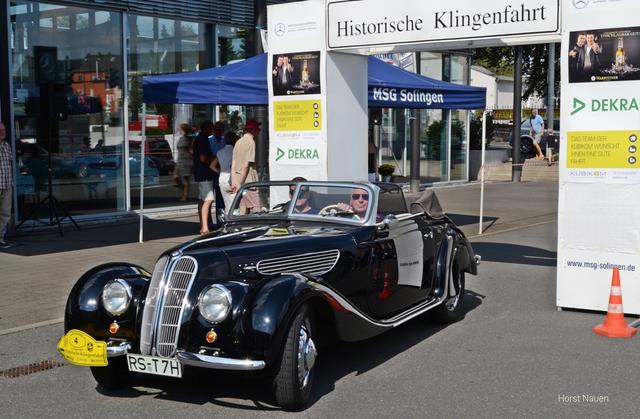 "BMW Cabrio 327", Bj. 1941, 55 PS, 125 km/h; | Foto: Horst Nauen