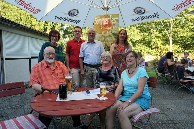 Zum gemütlichen Sommerfest mit Musik hatte der SPD-Ortsverein Meckenheim eingeladen. | Foto: art