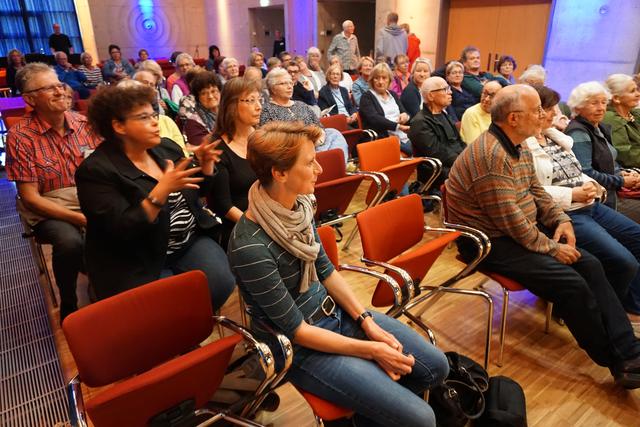 "Wie im richtigen Leben" - das Publikum im Bergheimer MEDIO war sichtlich bewegt.  | Foto: Andrea Floß