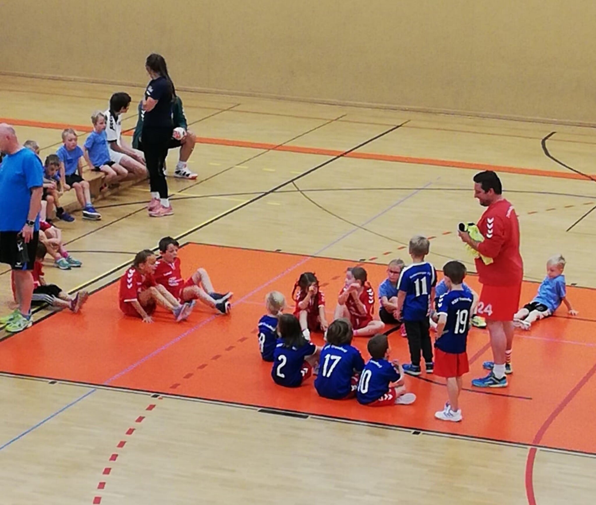 HandballJugendtag des TV Eiche Der richtige Weg wurde eingeschlagen Bad Honnef HandballJugendtag des TV Eiche Der richtige Weg wurde eingeschlagen Bad Honnef