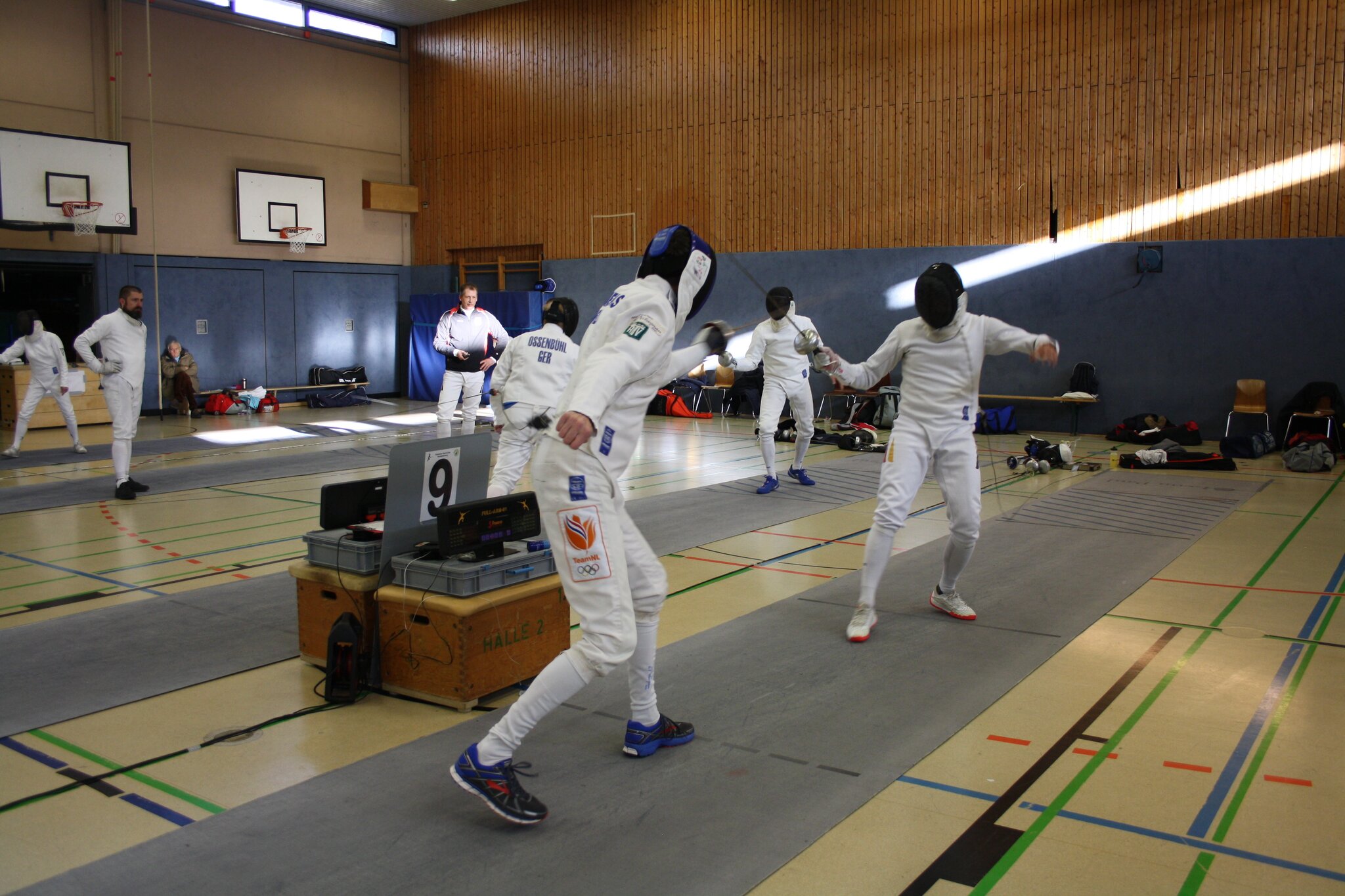 Duelle mit Florett, Degen und Säbel Wettkampf der Veteranen