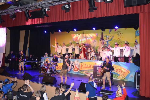 Die Mundartband "Boore" sorgte zum Finale der Prunsitzung für Stimmung  | Foto: Erwin Höller 