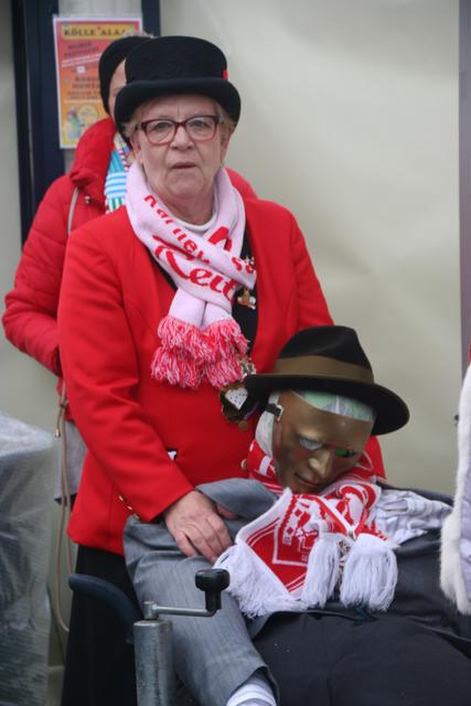 Ein kurzer Abschied für den Nubbel | Foto: Herrmann J.Nied