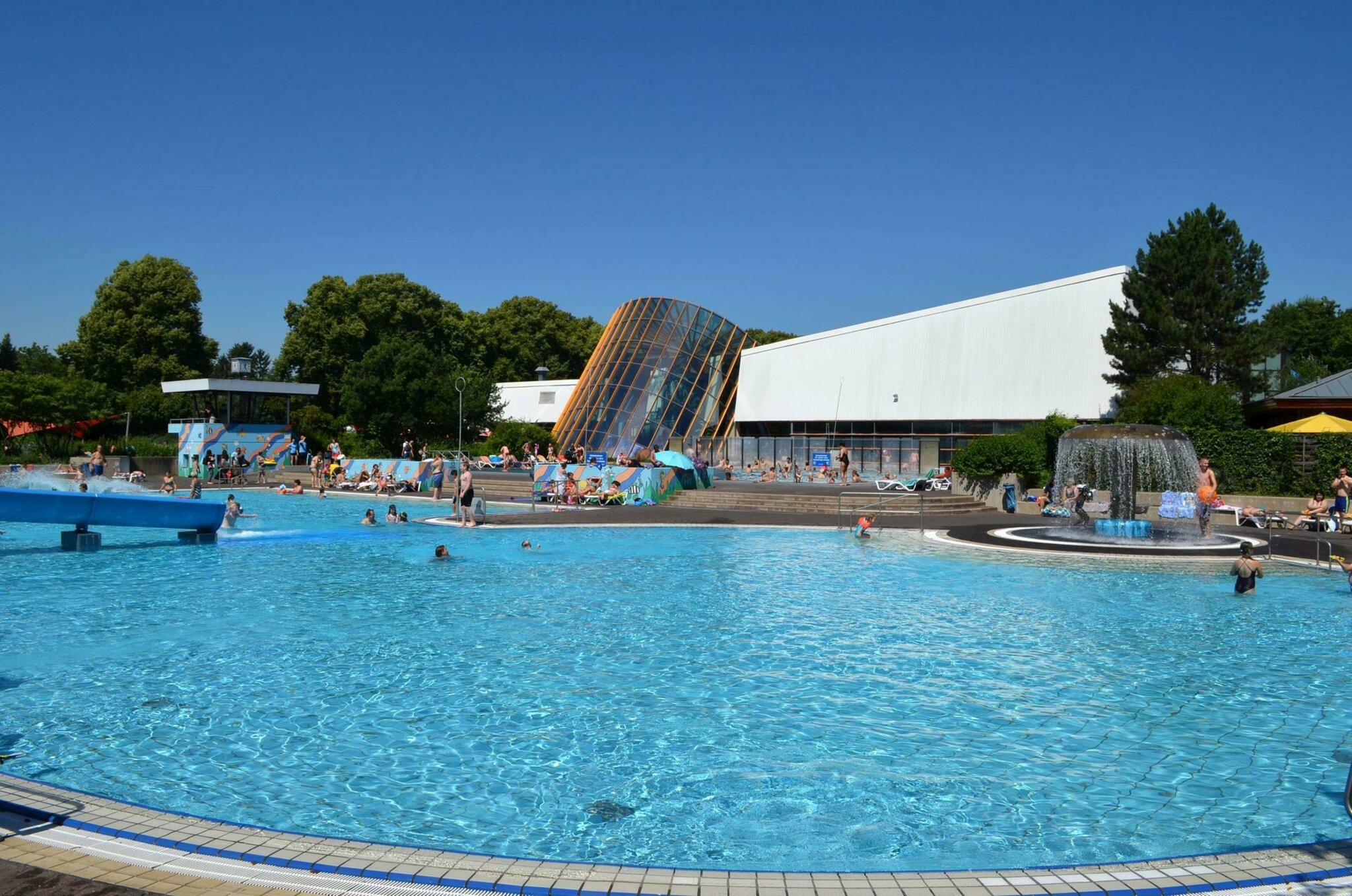 Wieder Spaß im Naß: Bornheimer Freibad öffnet wieder - Bornheim