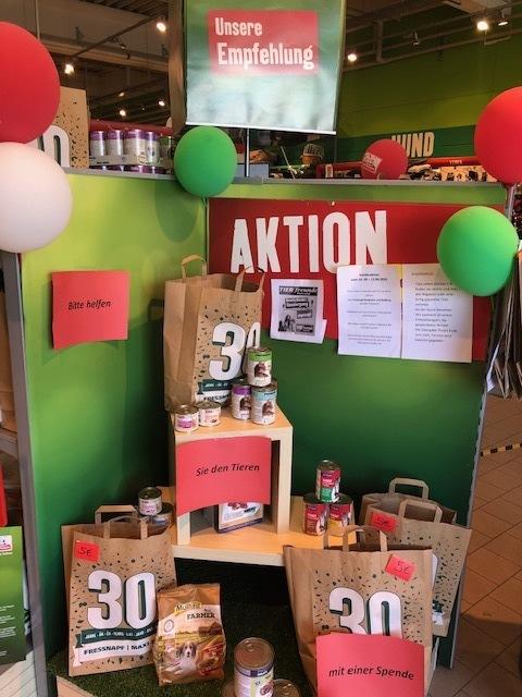 Aktionstisch im Fressnapf Bergheim | Foto: Claudia Müdder