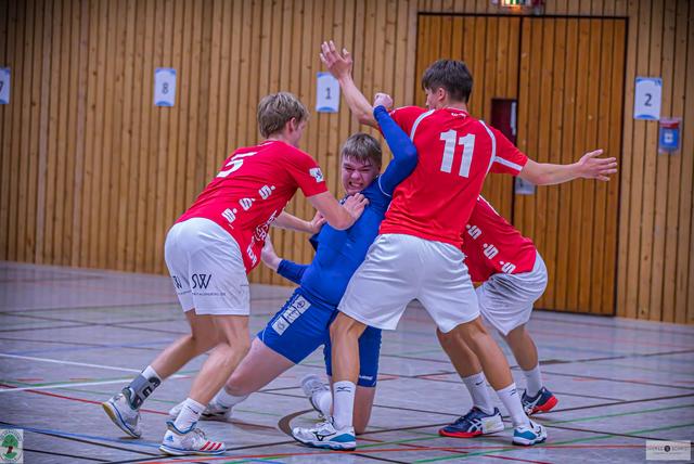 5 Treffer trotz heftiger Gegenwehr: Kreisläufer Marius Többen | Foto: Thomas Schmidt