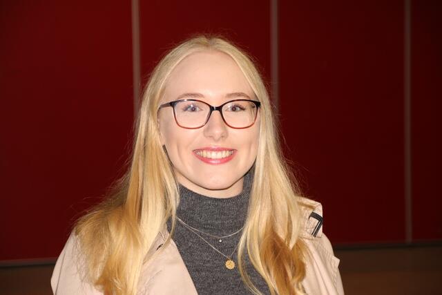 Die 21-jährige Lena Debbe ist die neue Tanzmarie. | Foto: Flick