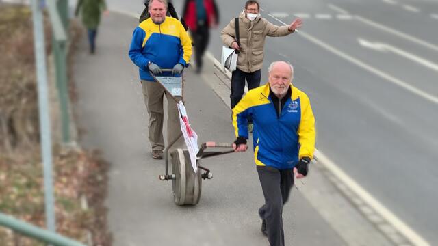 Wolfgang Ernst (hinten) und Paul Günther Wilhelm unterwegs mit Stoning Roll | Foto: Stoning Roll